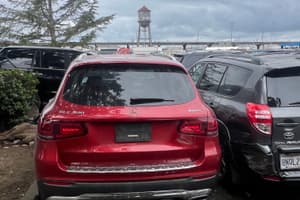 2010 Mercedes-Benz GLC